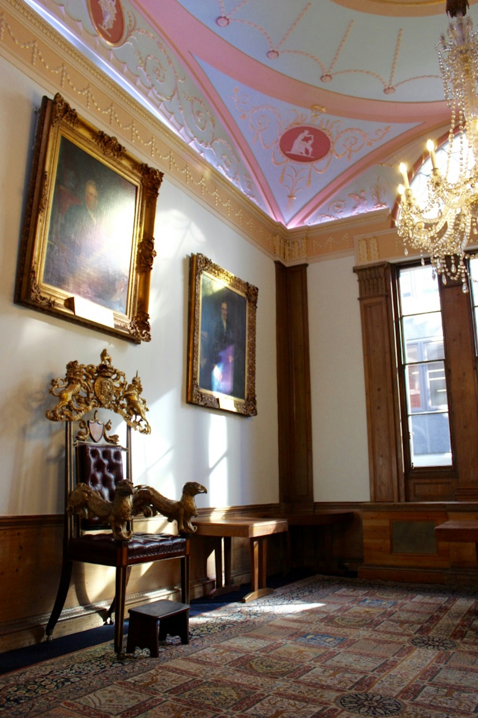 Watermen's Hall - Court Room image 5