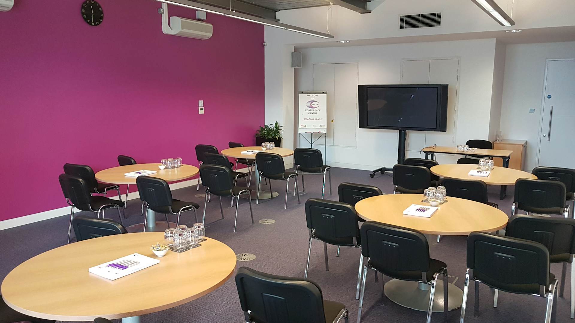 Large Meeting Room | Business | CEME Conference Centre