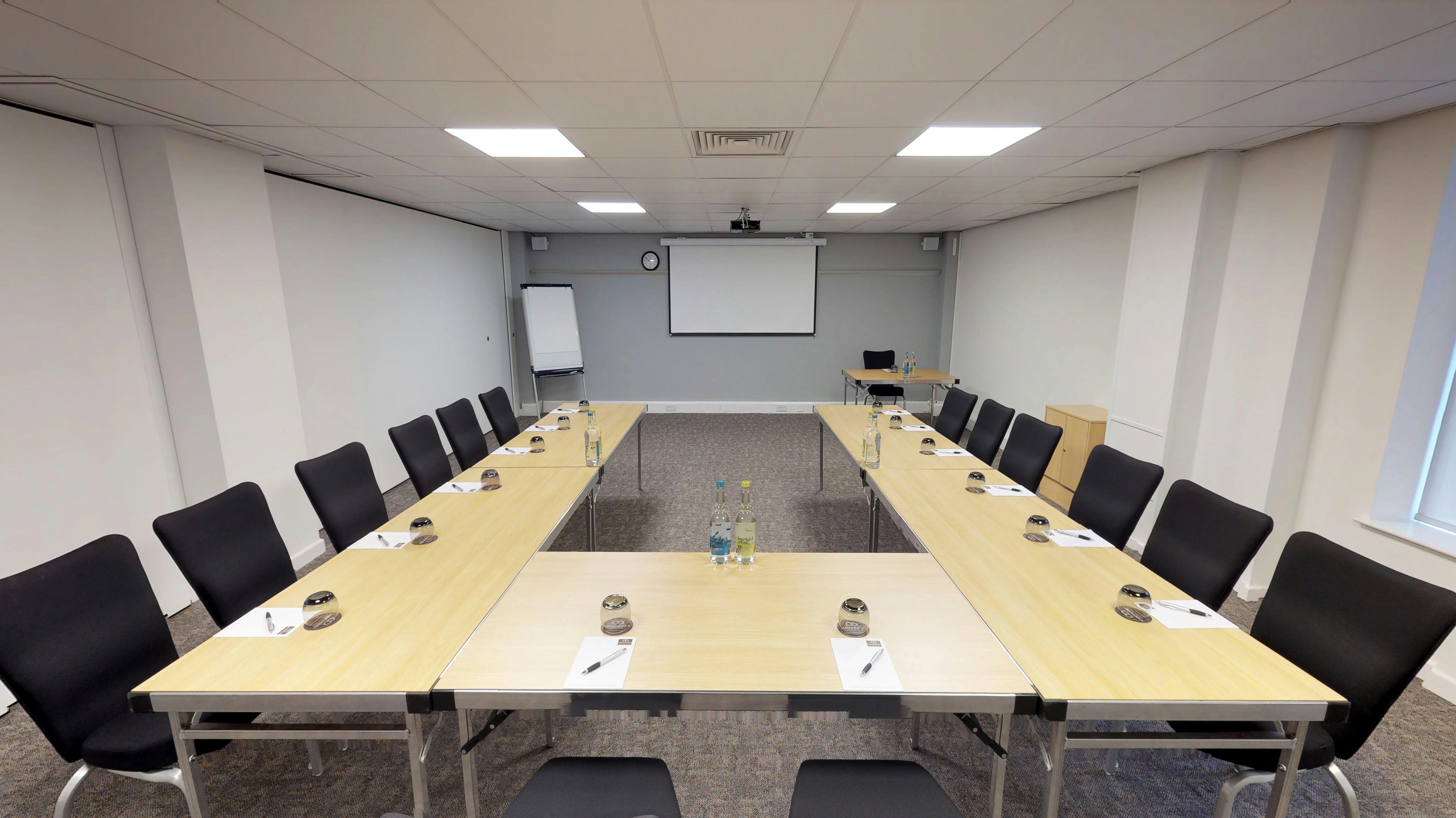 Manchester Conference Centre & Pendulum Hotel - Meeting and Syndicate rooms image 8