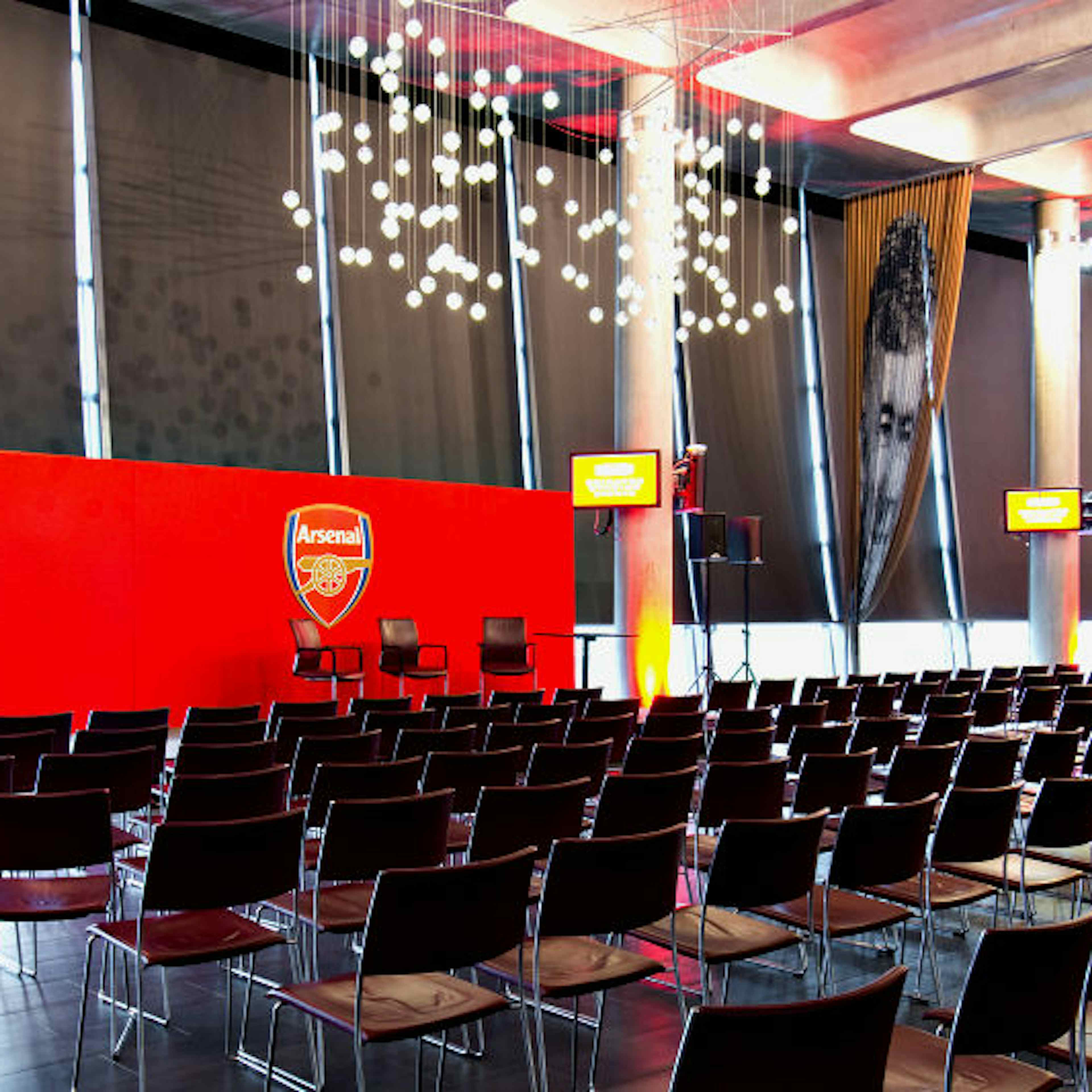Arsenal Football Club - Emirates Stadium - Woolwich image 3