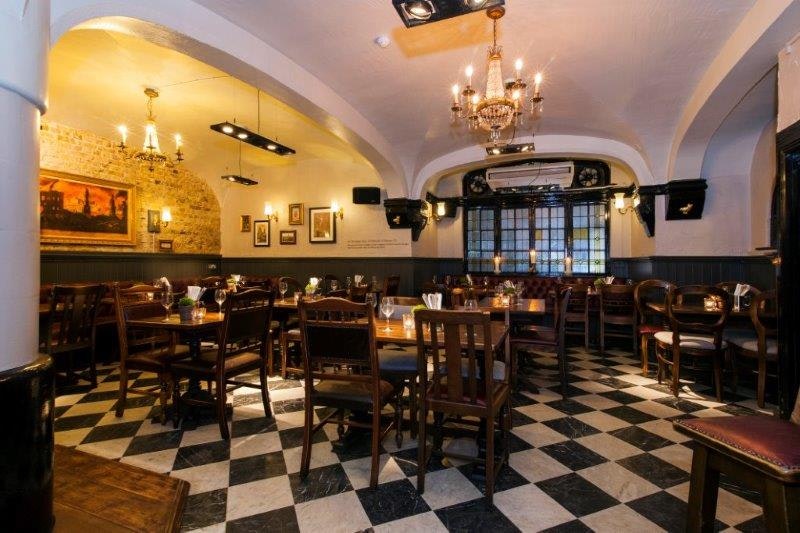 Private Dining Rooms Venues in City Of London - Williamsons Tavern
