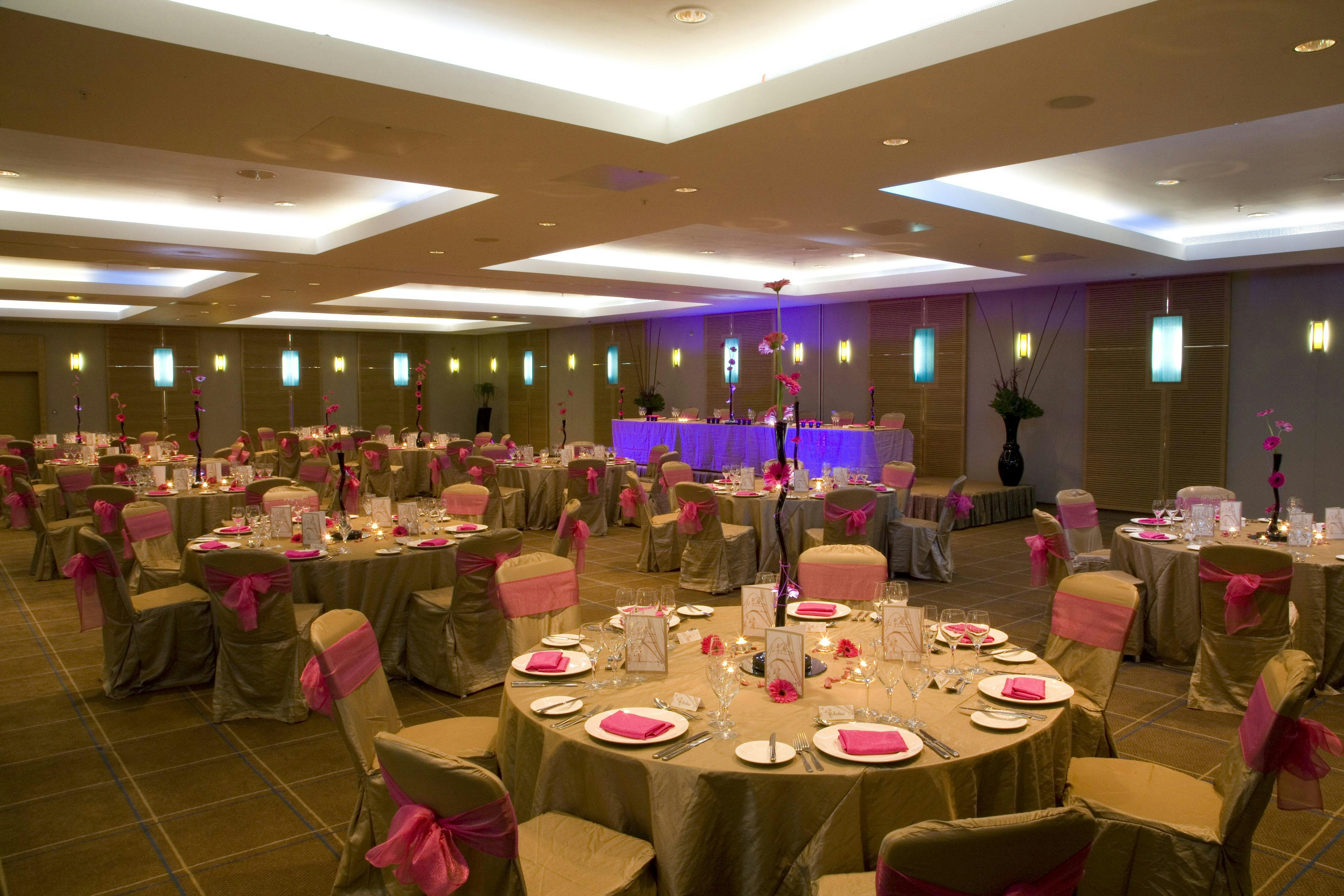 Hilton London Canary Wharf - Quayside suite image 1