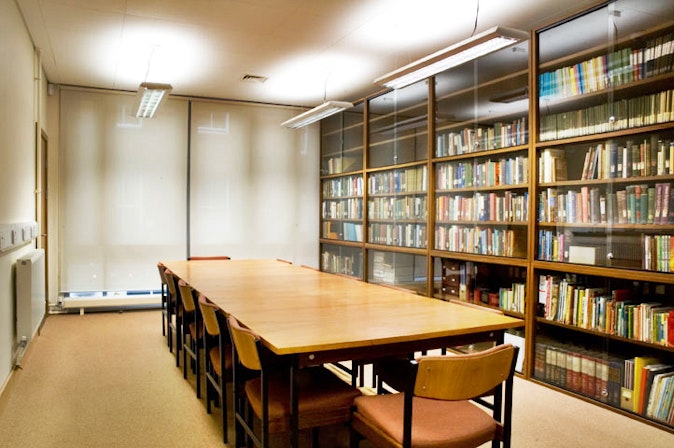 Liverpool Quaker Meeting House - Library image 3