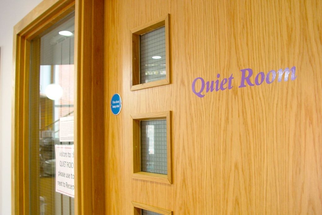 Liverpool Quaker Meeting House - Elizabeth Fry Room image 5