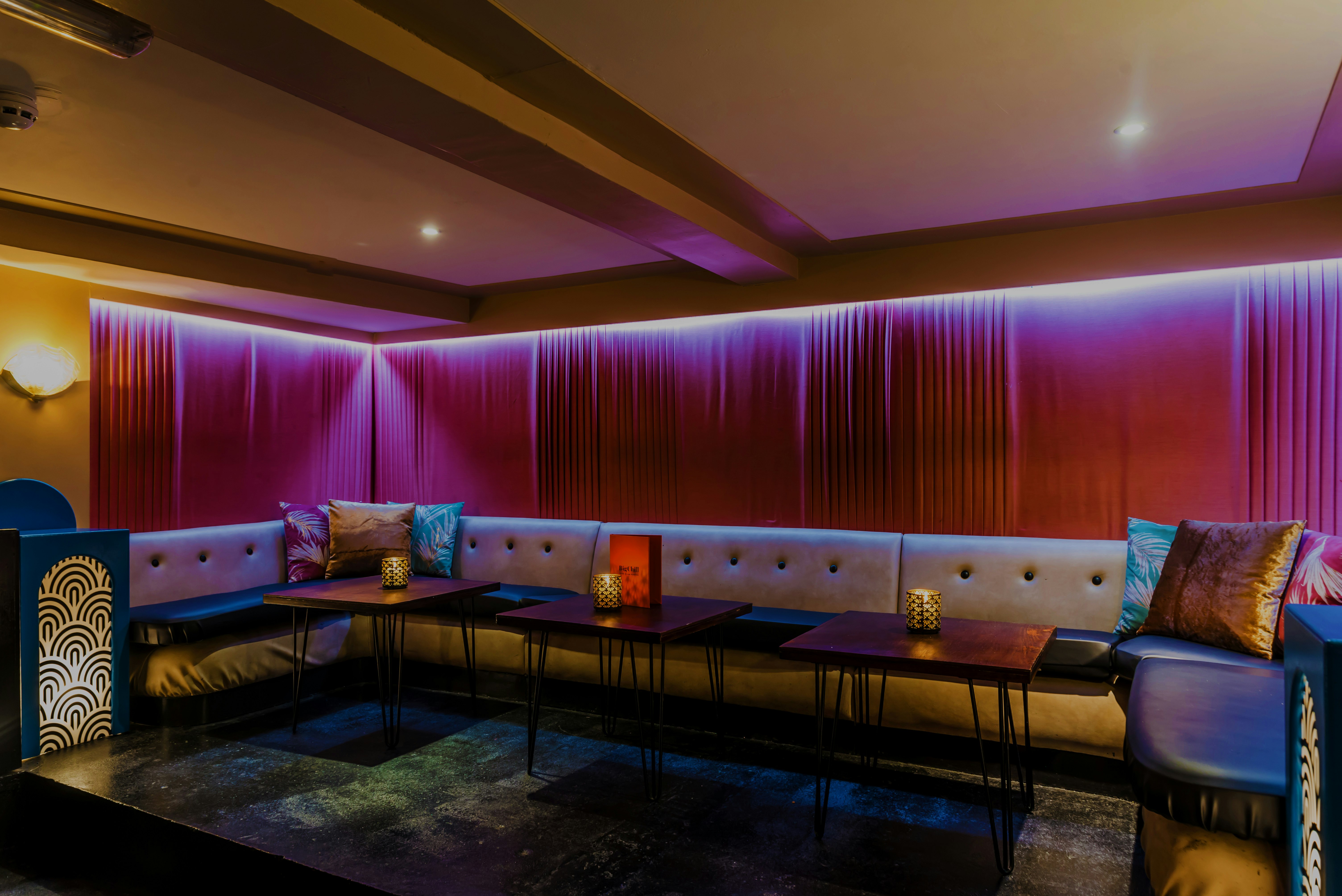 The Big Chill - The Deco Lounge image 1