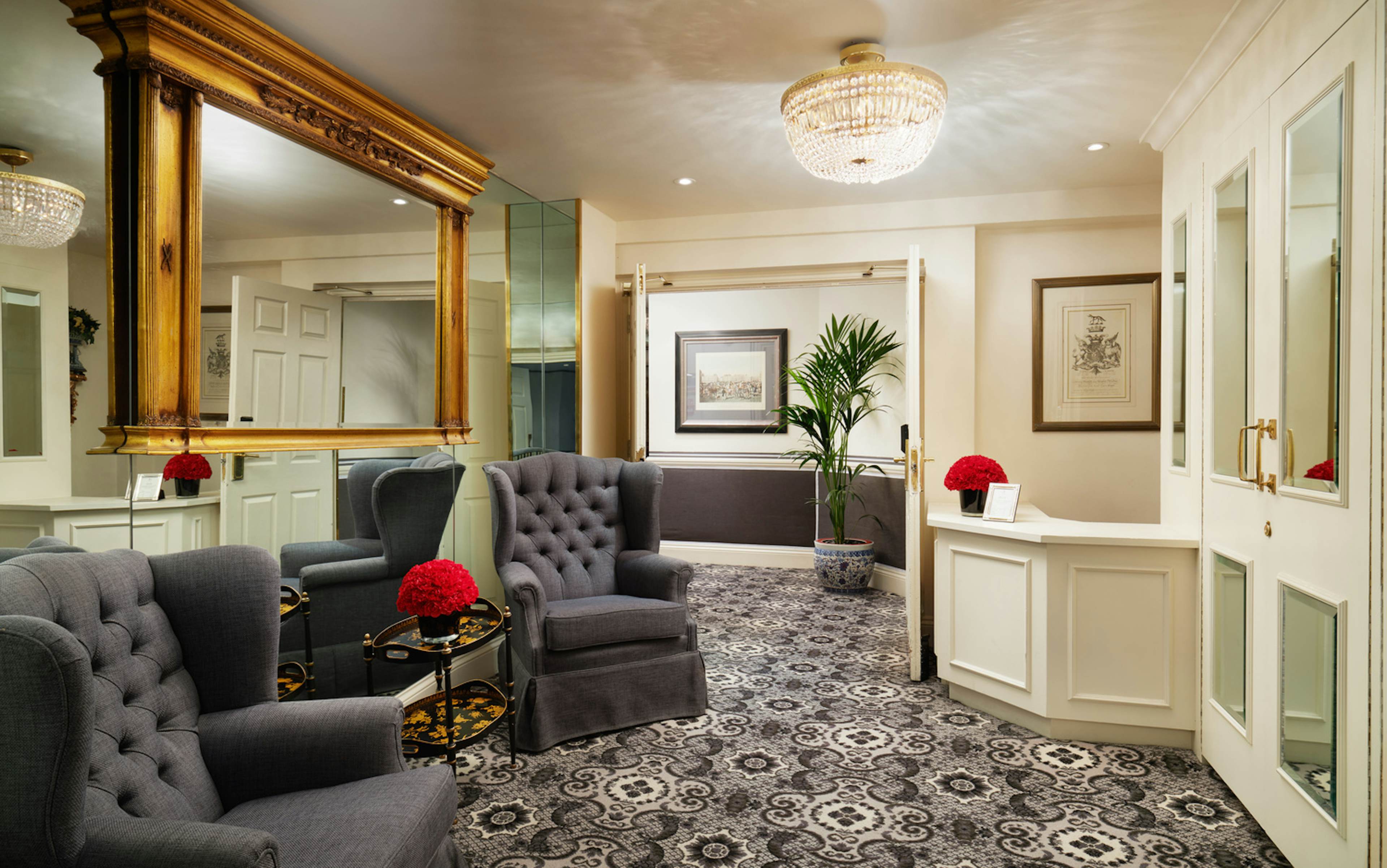 The Montague on the Gardens - Great Russell Suite image 1