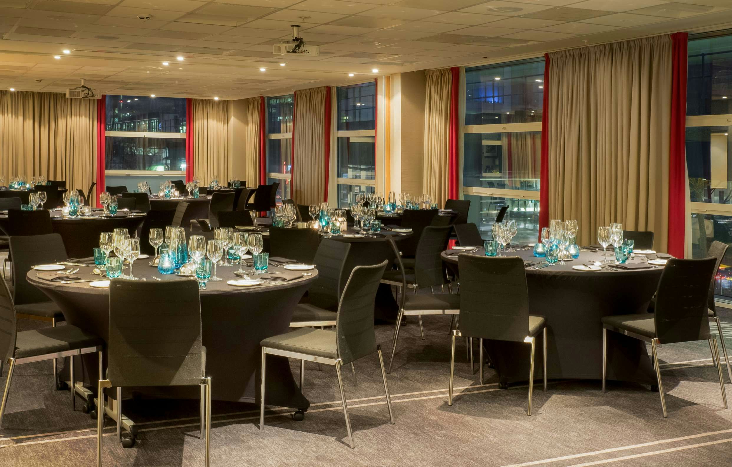 Hilton London Canary Wharf - Meeting Rooms 3,4,5 image 1