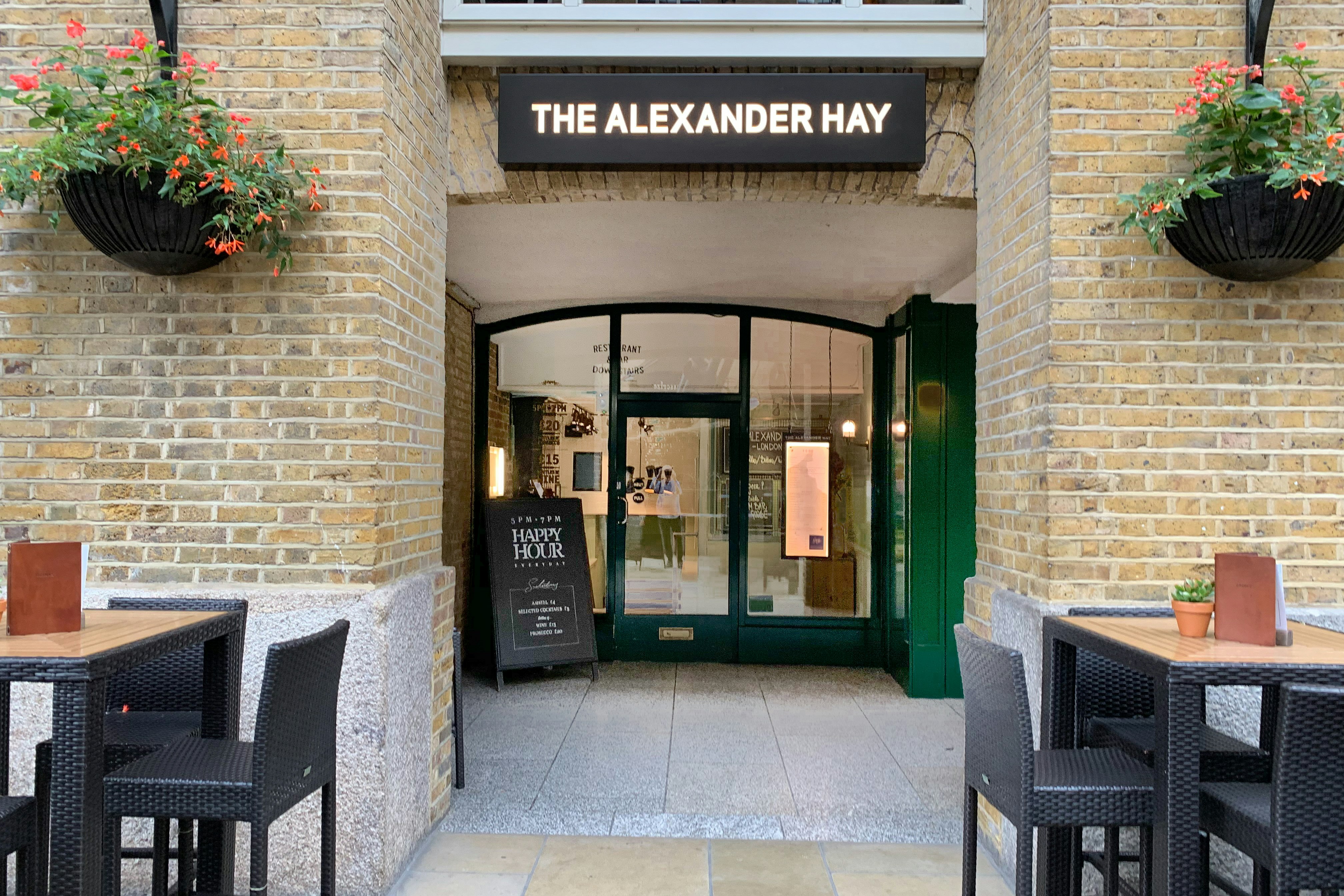 Late Night Venues in London - The Alexander Hay