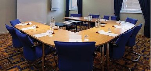 Business - Holiday Inn Express Limehouse