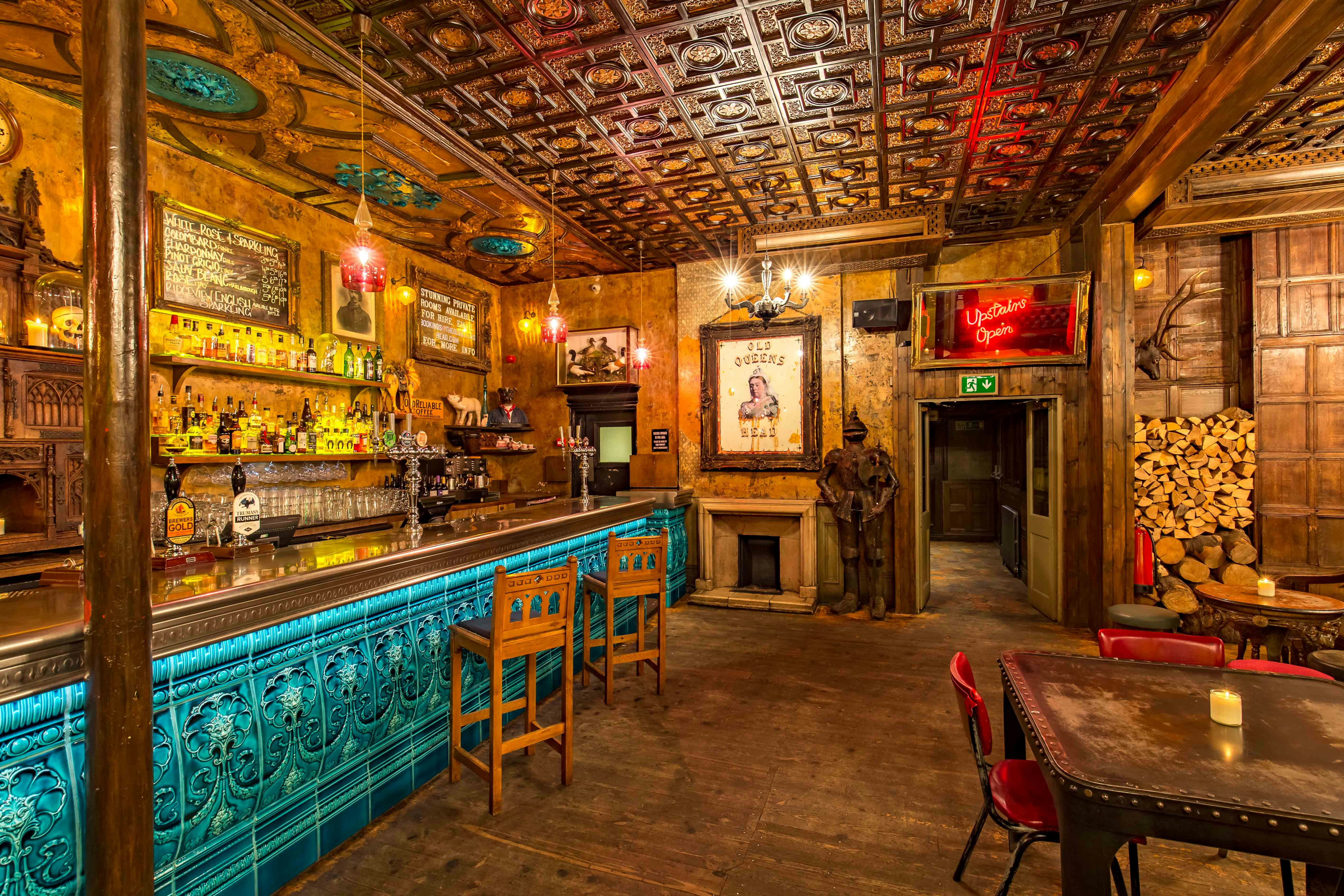 Filming Locations Venues in West London - The Old Queen's Head