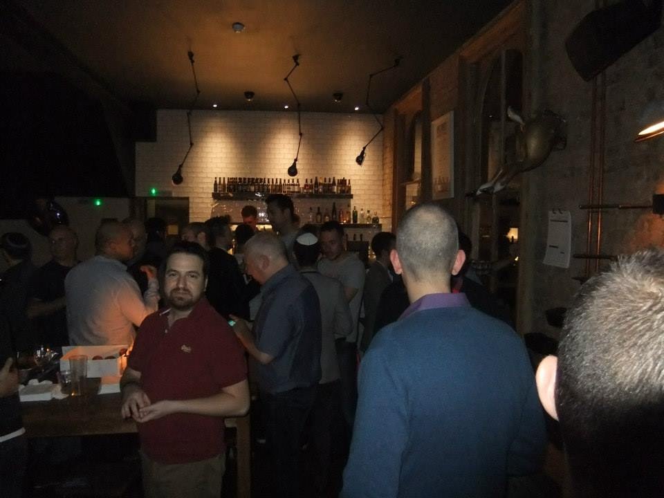 The Elgin - Top Bar image 4