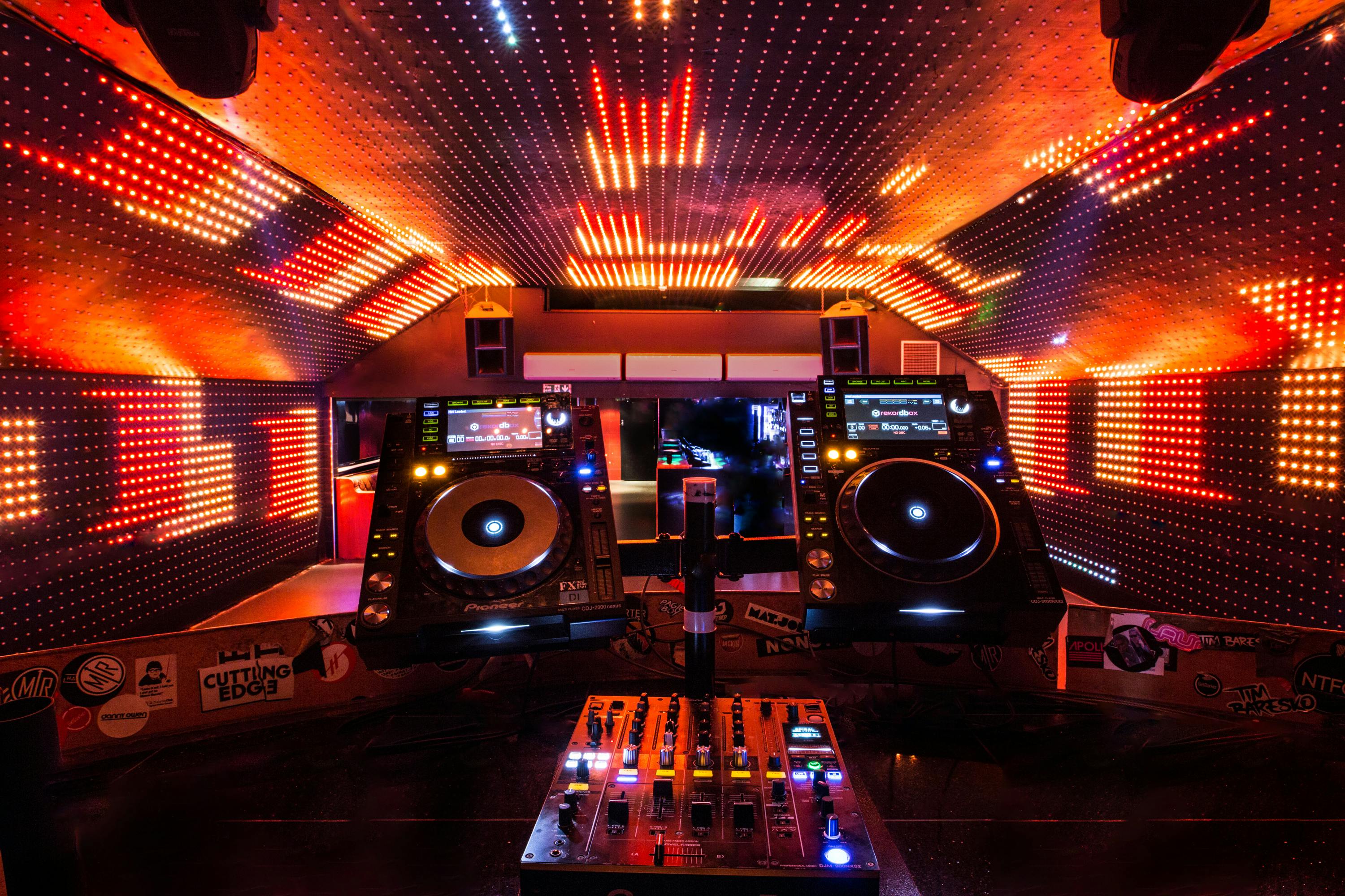 Vauxhall Arches  - image 2