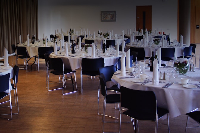 St Hugh's College - Maplethorpe Hall image 2