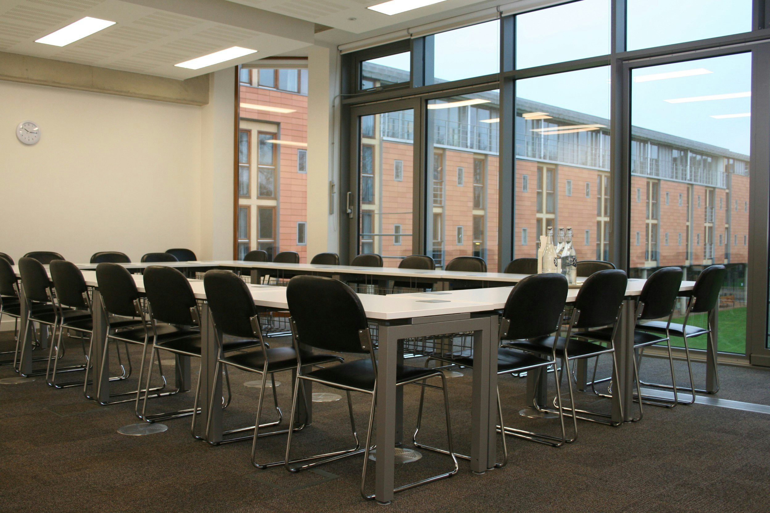 St Hugh's College - Dickson Poon Seminar Room  image 3