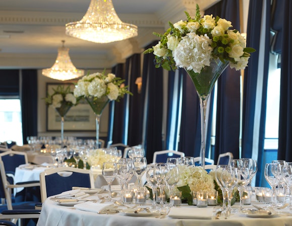 The Chesterfield Mayfair Hotel - Royal Suite image 3
