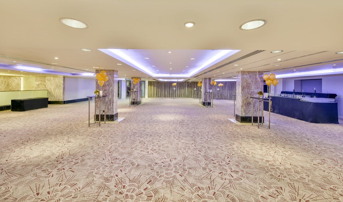 Nine Kings Suite Dining Royal Lancaster London