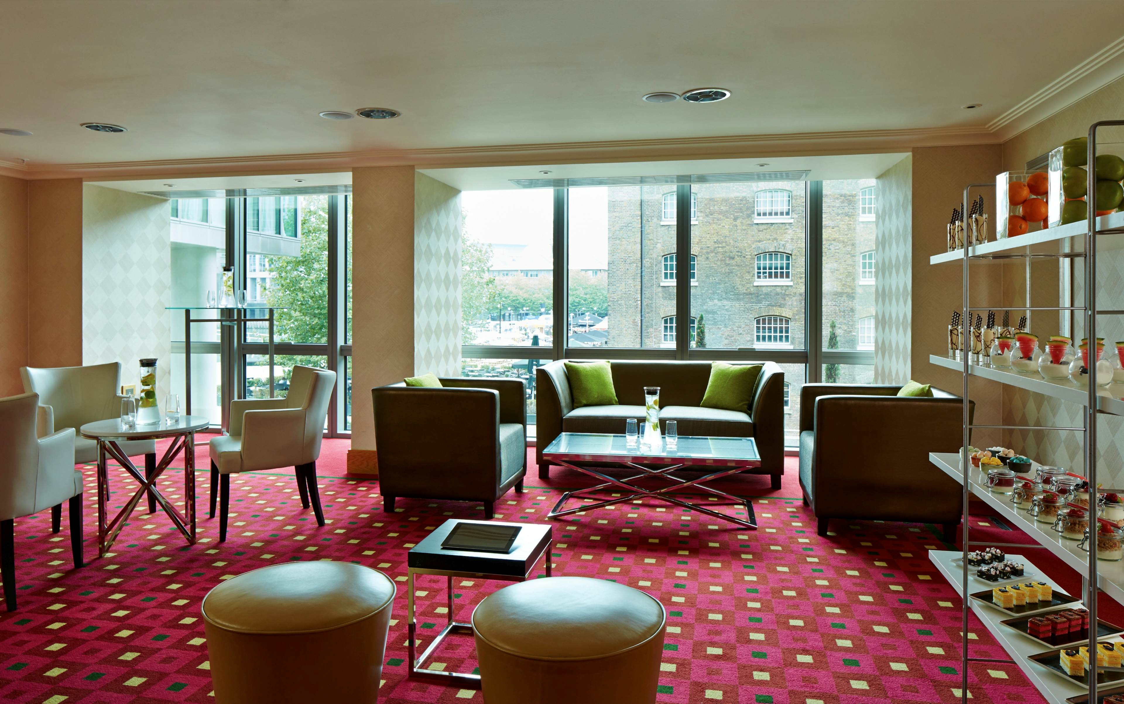 London Marriott Hotel Canary Wharf - Rosewood Room image 1
