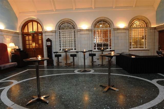 Courthouse Hotel - image 3