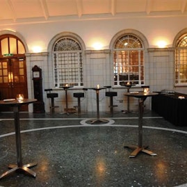 Courthouse Hotel - Soho - The Waiting Room image 1