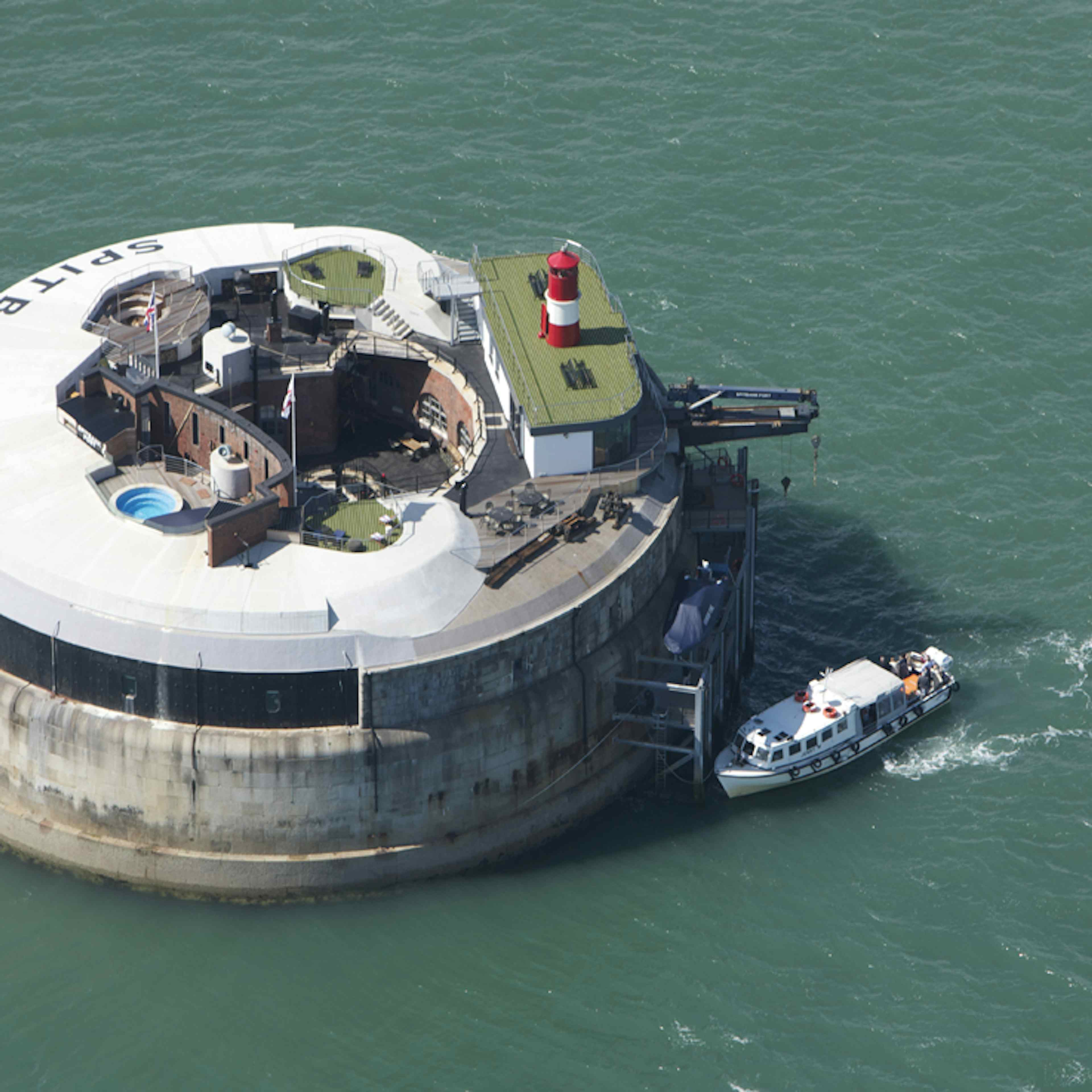 Spitbank Fort - The Victory Bar  image 3