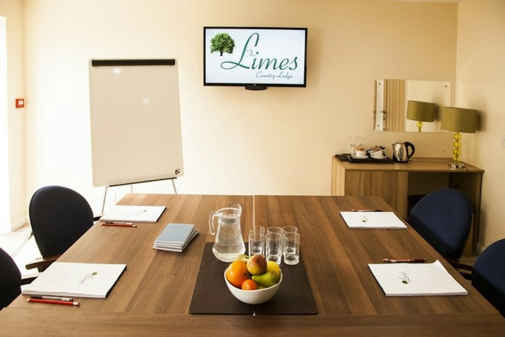 The Limes Country Lodge Hotel - Syndicate Meeting Rooms image 2