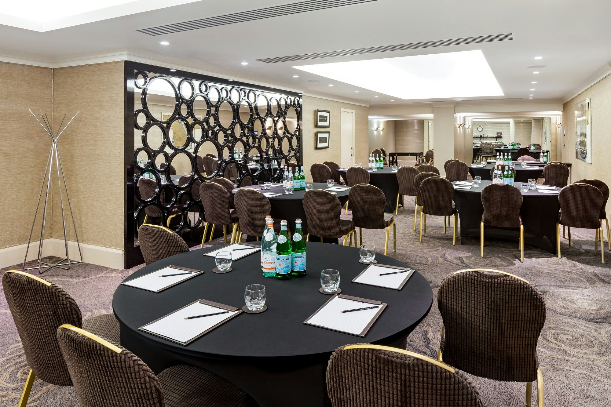 Intimate Private Dining Rooms Venues in London - Radisson Blu Edwardian Grafton 